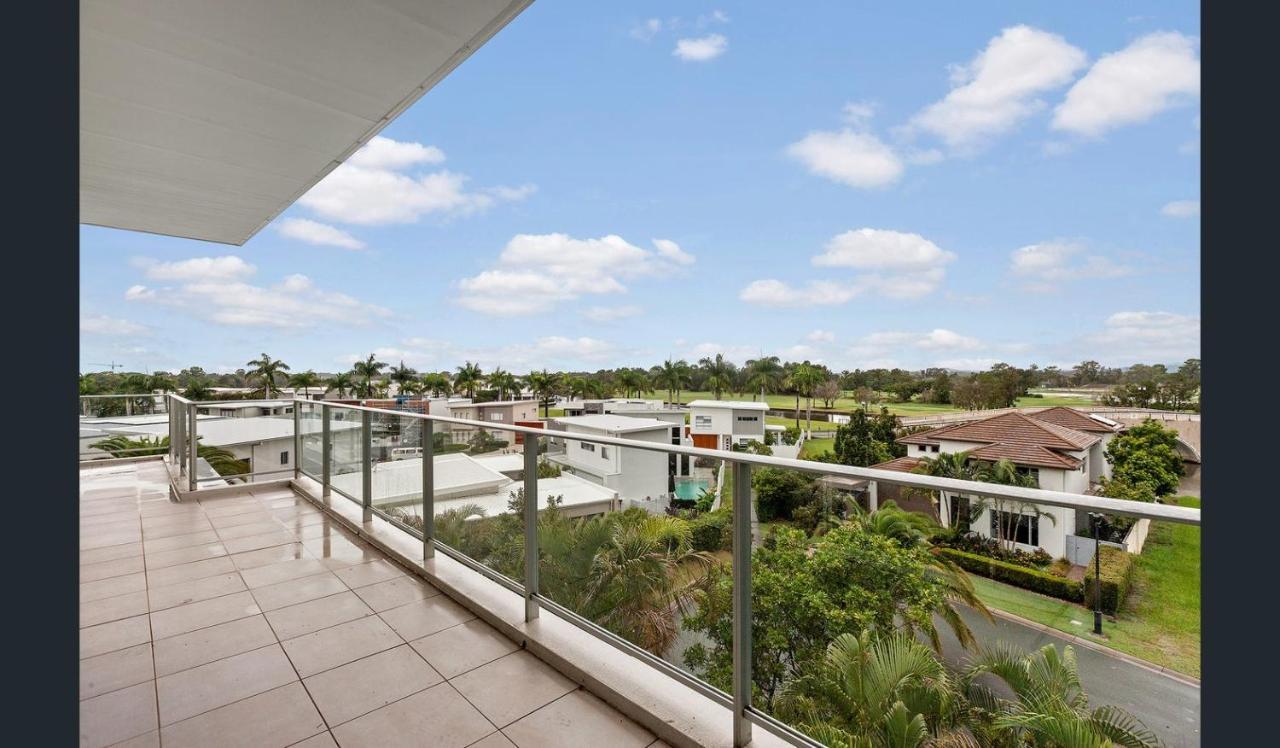 Azzura Greens Resort Gold Coast Exterior photo