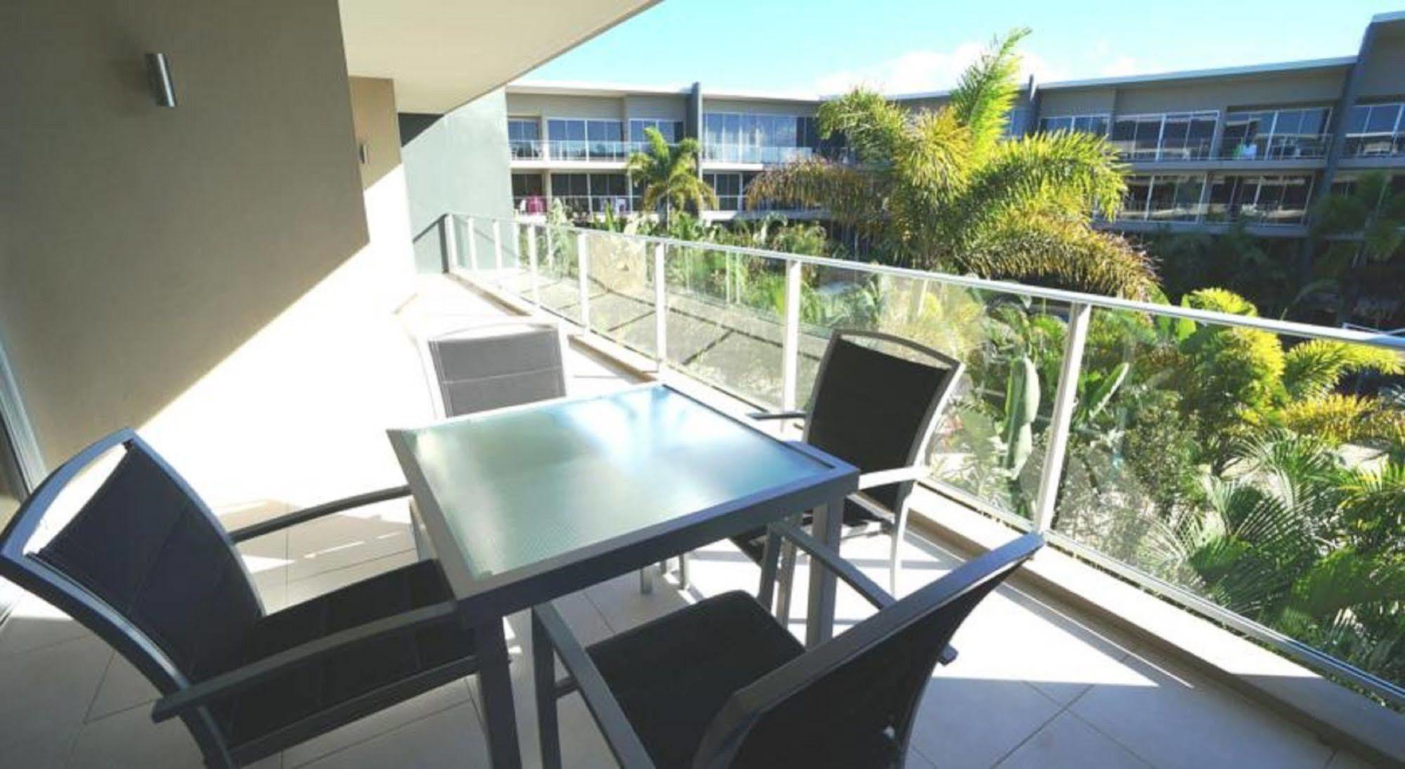 Azzura Greens Resort Gold Coast Exterior photo